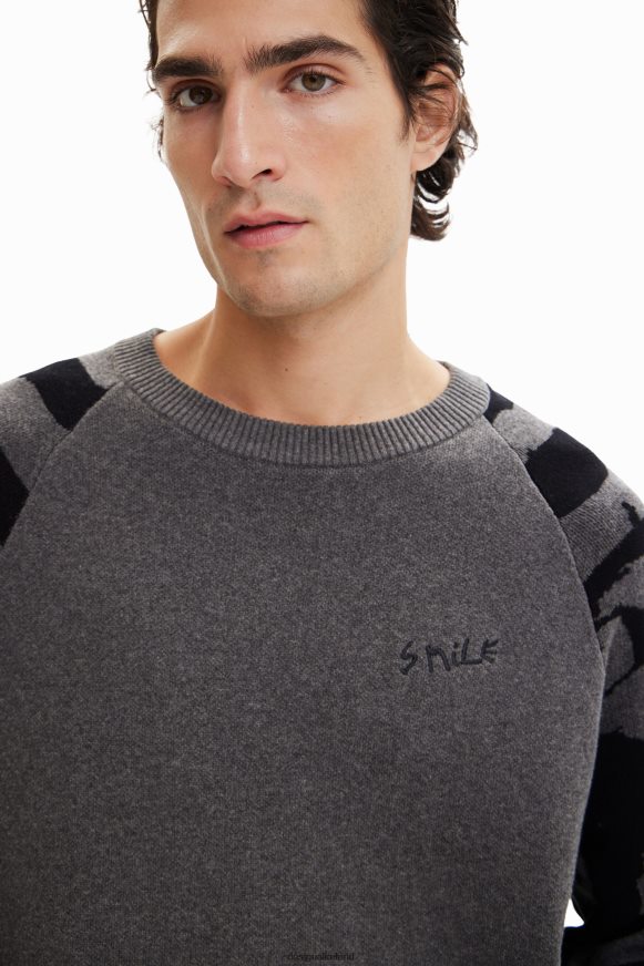 Desigual Men Jacquard animal-print pullover Clothing PFVZ0B1564