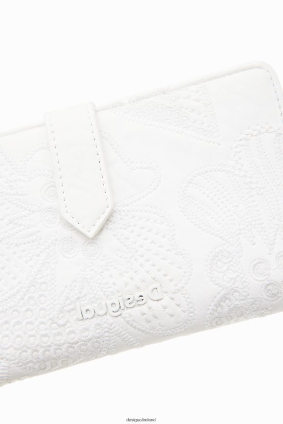 Desigual Women Midsize wallet with embroidered flowers Accessory PFVZ0B1205