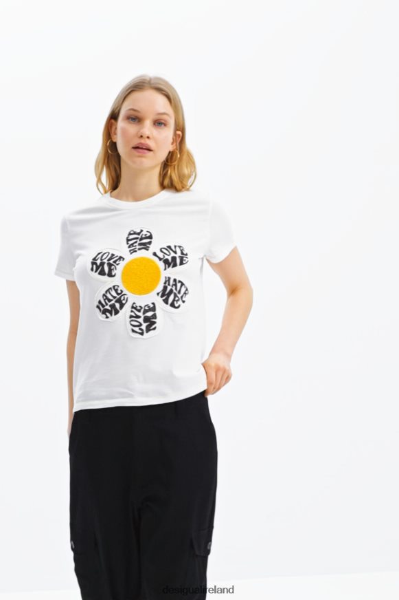 Desigual Women Daisy patch T-shirt Clothing PFVZ0B493