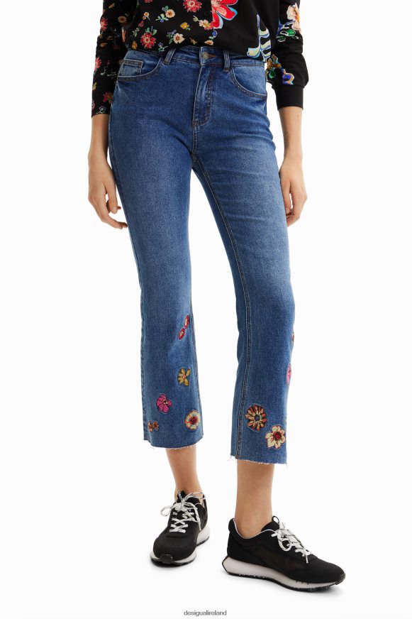 Desigual Women Floral embroidery flare cropped jeans Clothing PFVZ0B1013