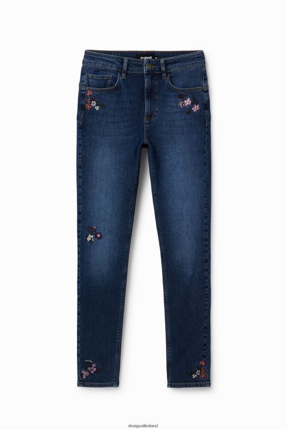Desigual Women Skinny push-up jeans with embroidered flowers Clothing PFVZ0B564